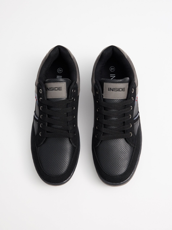 Plain skate sneakers black zenithal view