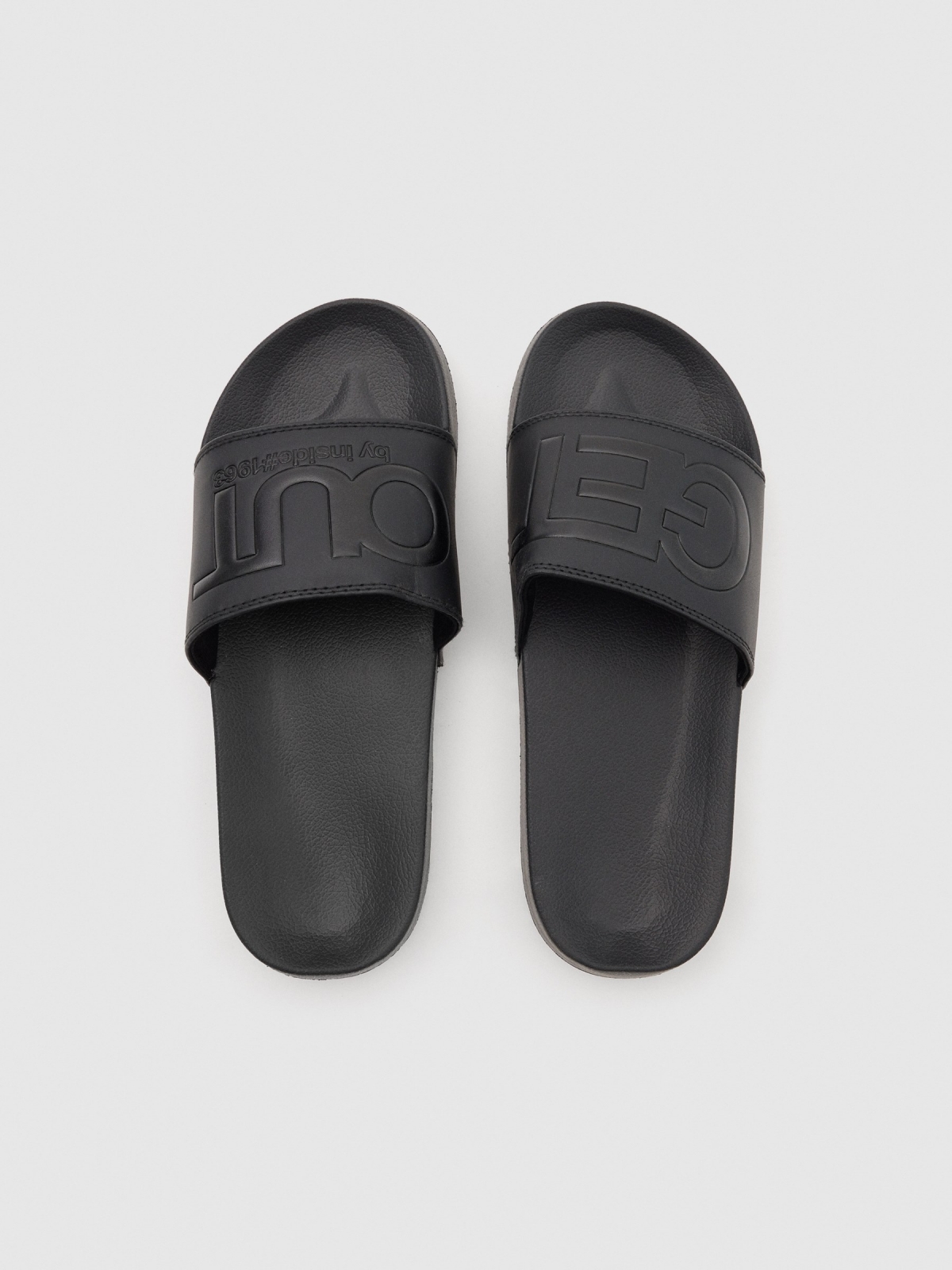 Embossed leather-effect shovel flip-flops