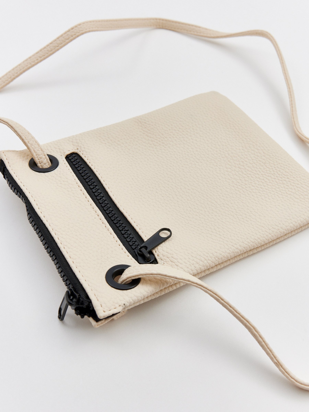 Bolso bandolera nudos arena vista detalle