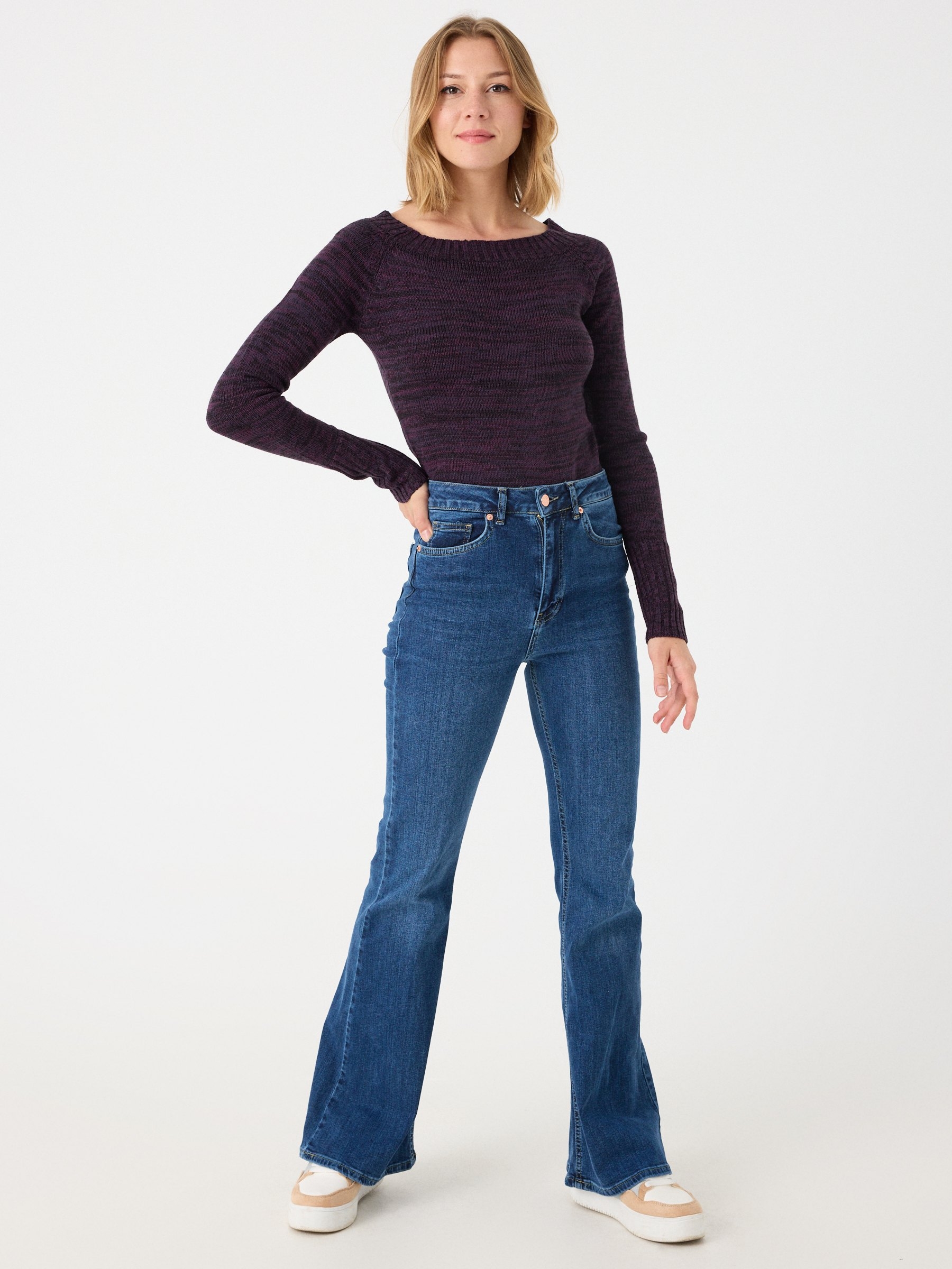 Marbled boat sweater aubergine middle front view