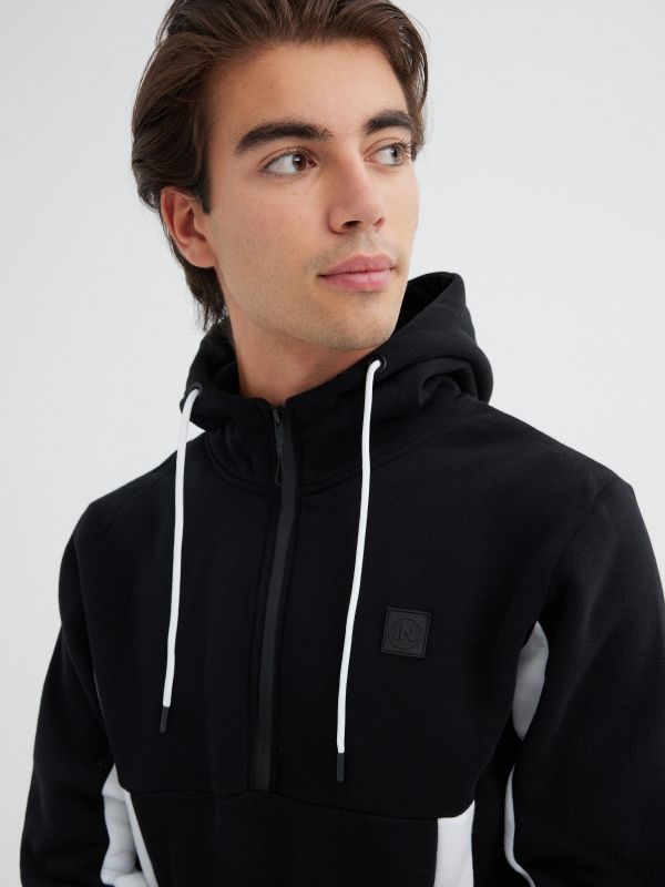  Sweatshirt com fecho de correr preto