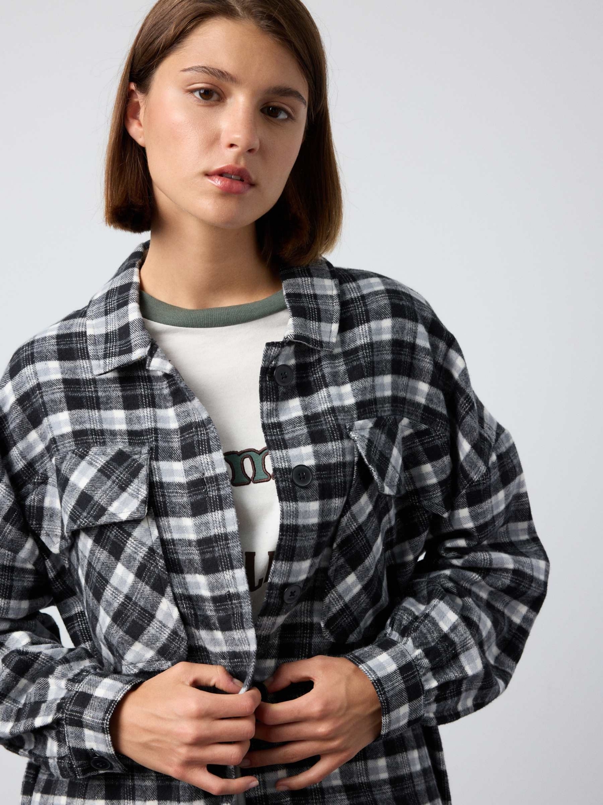  Oversized plaid overshirt black