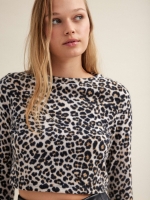 %Pto% Animal print crop top black