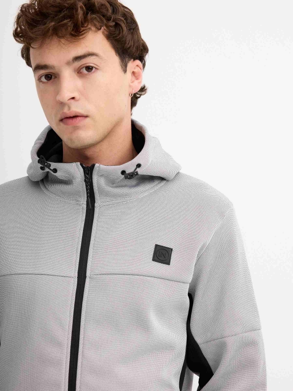 Sweatshirt com fecho de correr branco vista detalhe