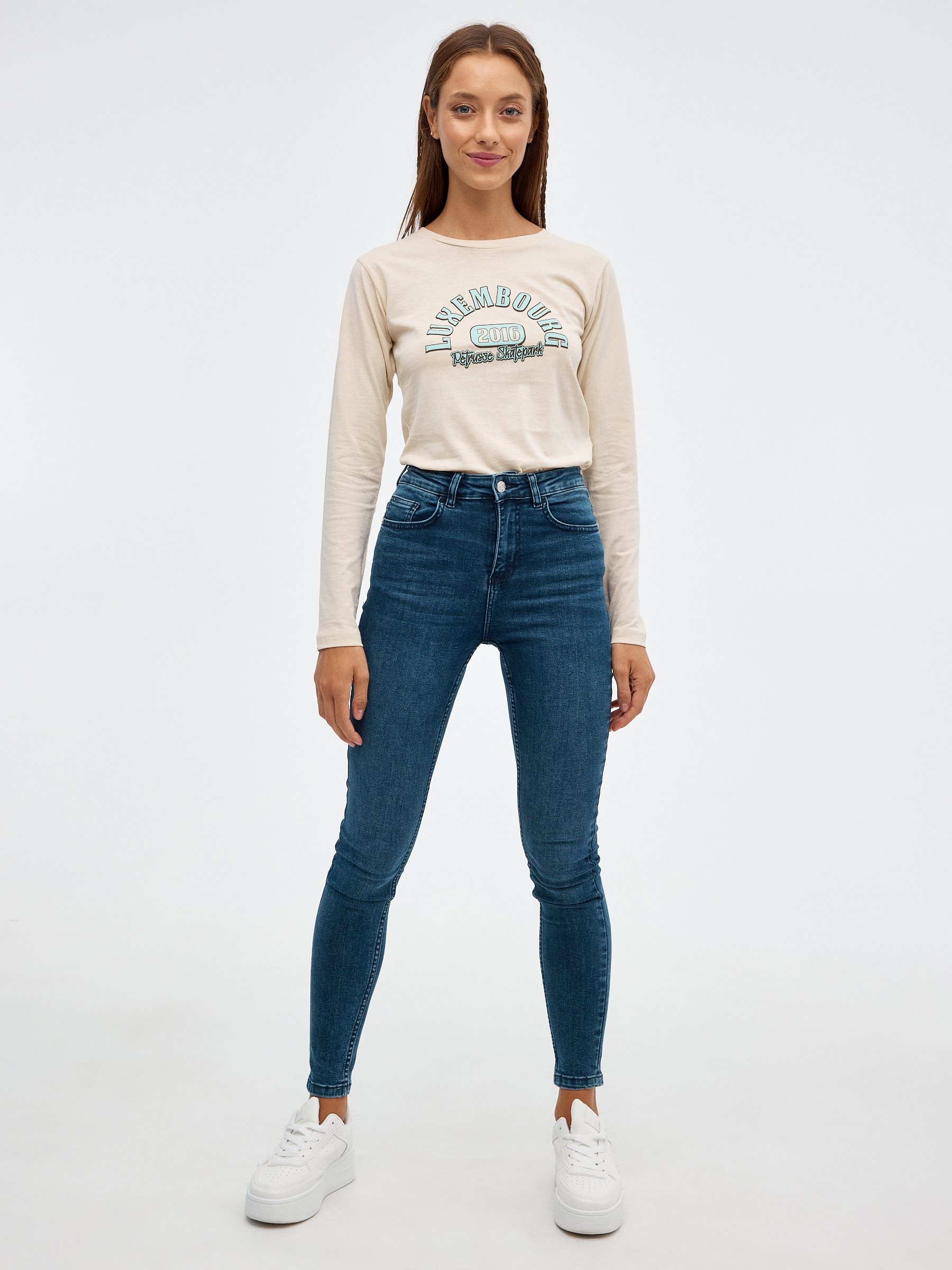 Luxembourg T-shirt sand middle front view