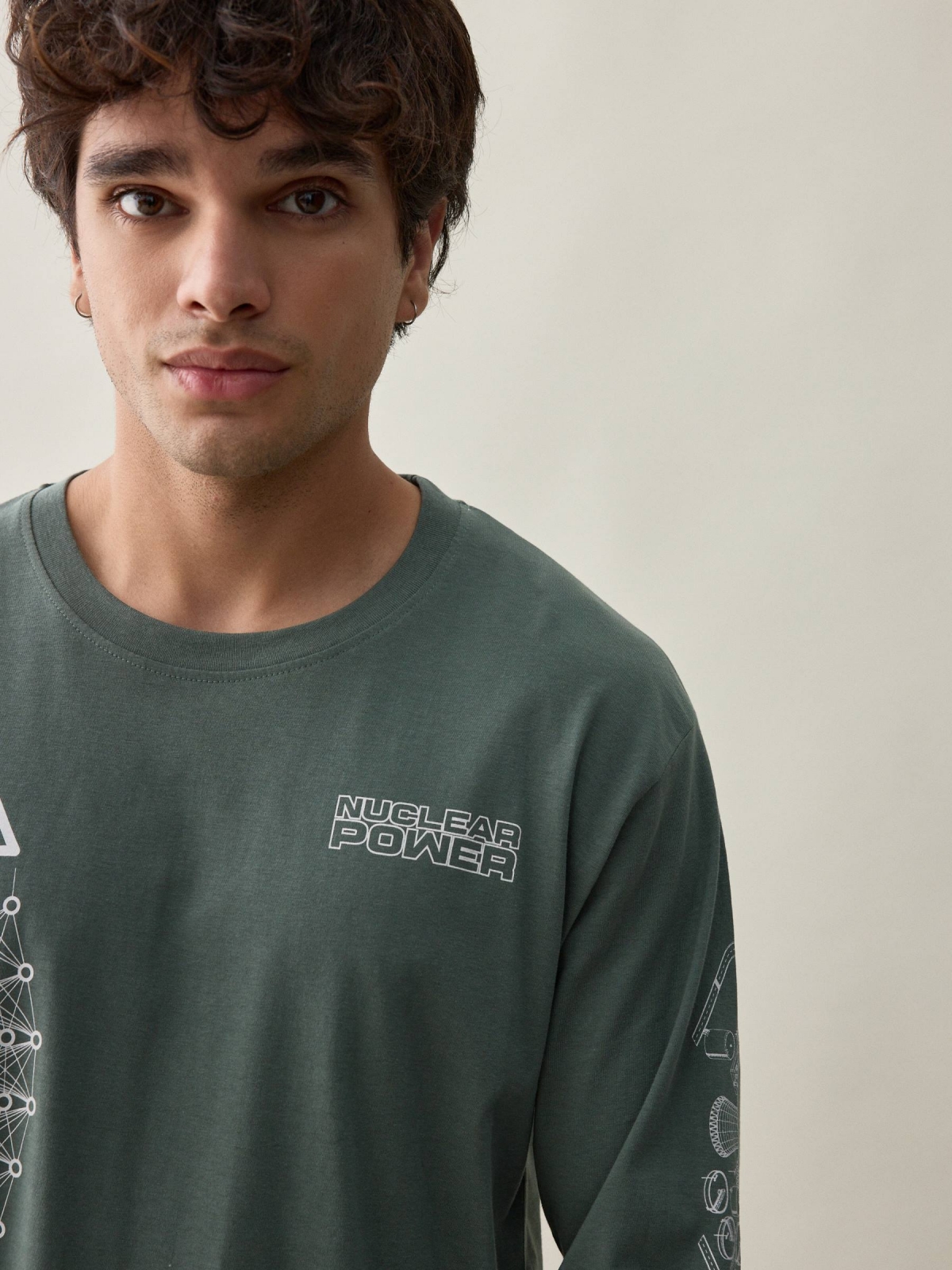  Power print sleeve t-shirt greyish green