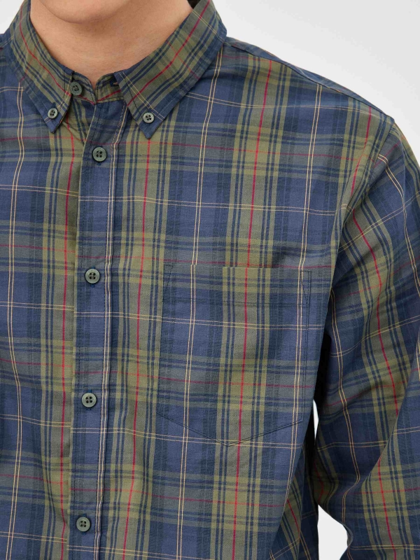 Regular fit blue checkered shirt green detail view