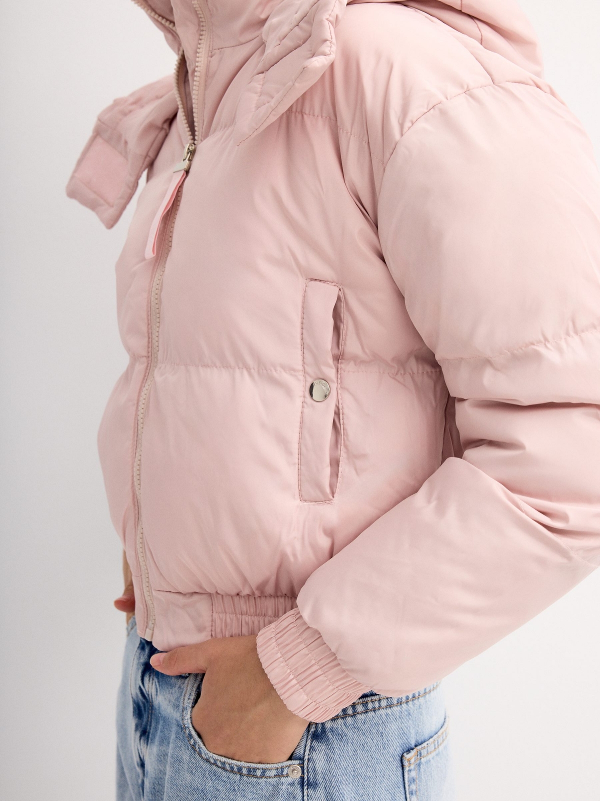 Regular quilted jacket light pink detail view