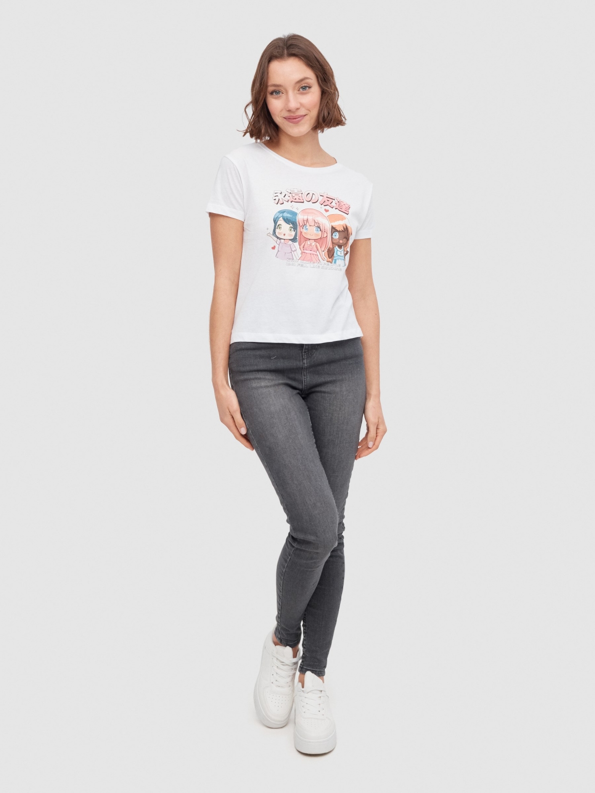 T-shirt com estampado kawaii branco vista geral frontal