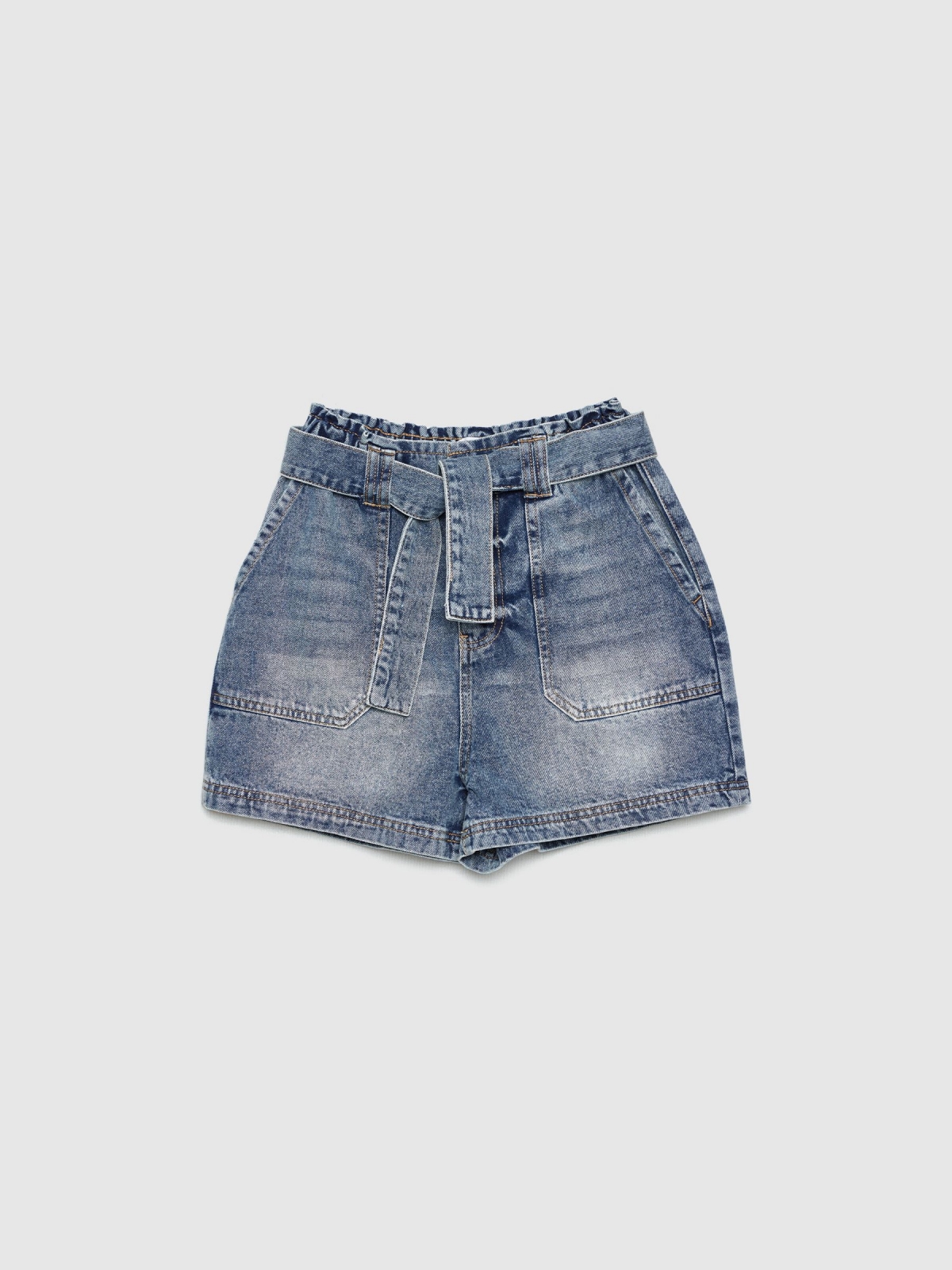 Denim shorts with bow blue front detail view