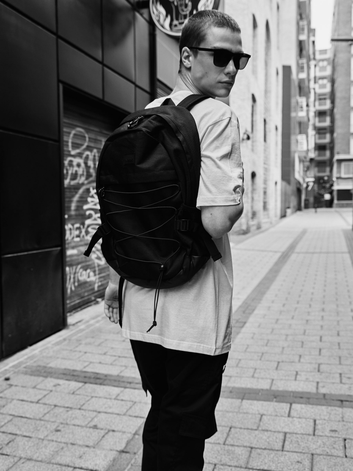 %New% Mochila desportiva em poliéster preto