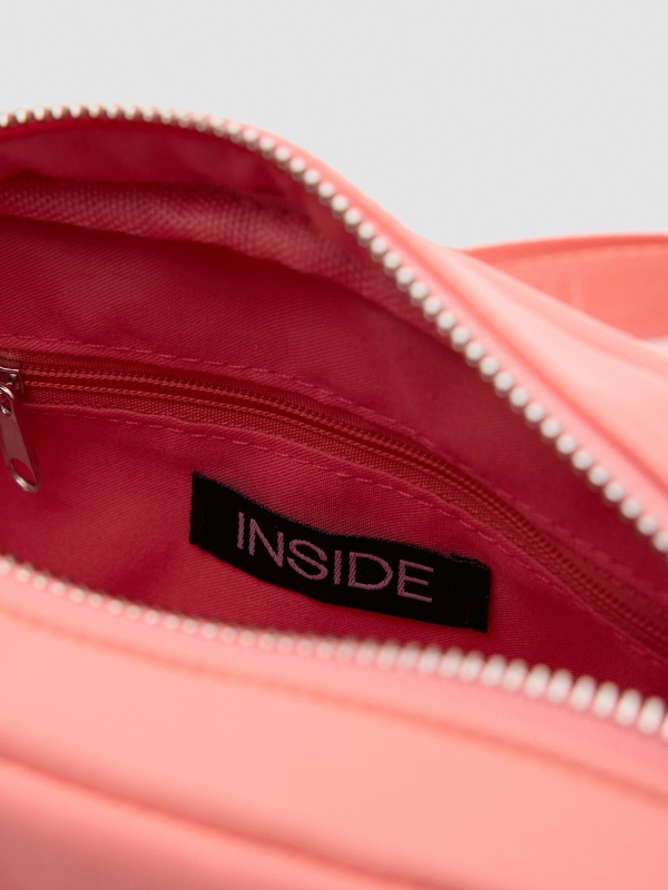 Saco de nylon almofadado coral vista detalhe