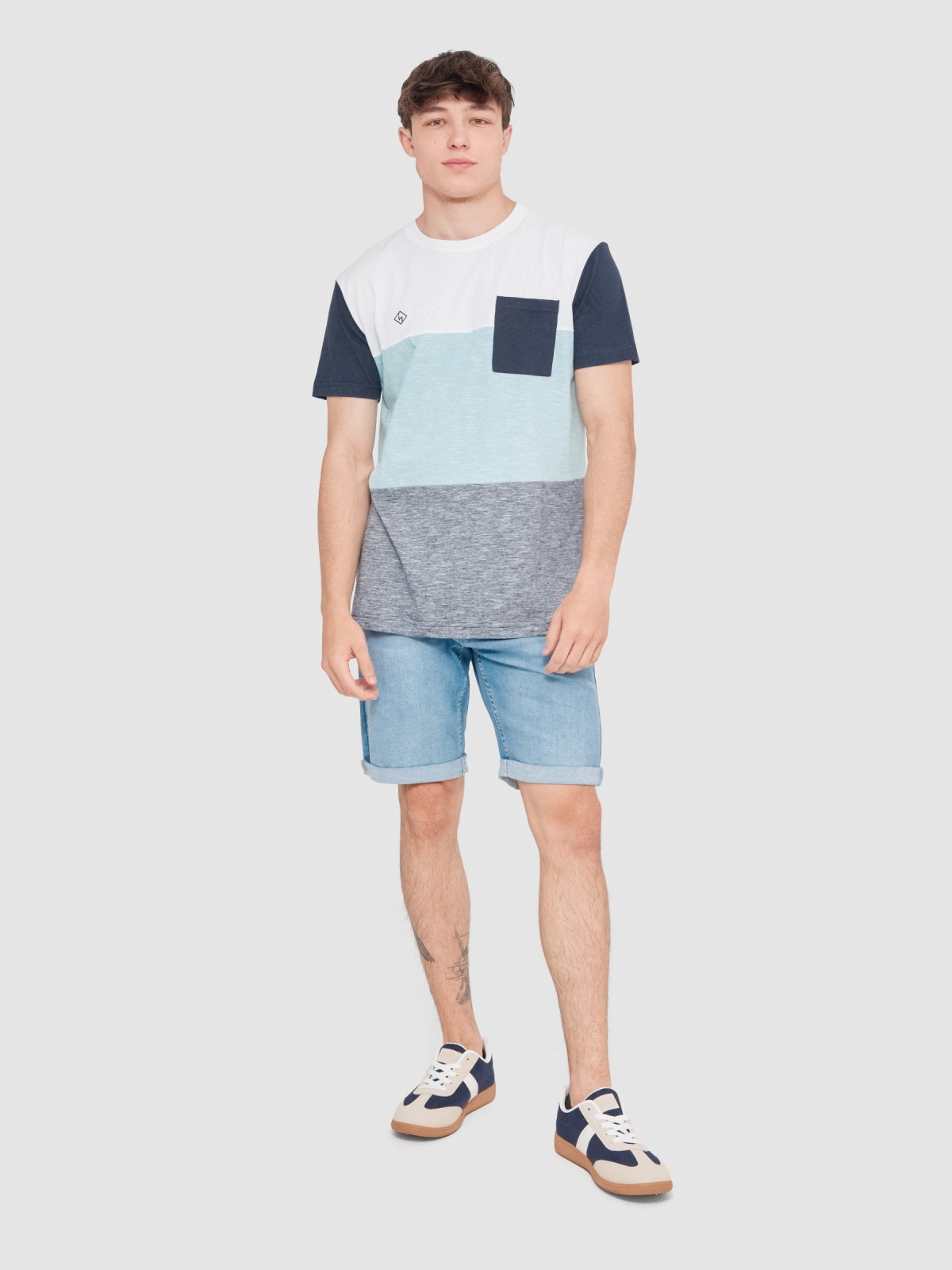 Textured colour block t-shirt white front view