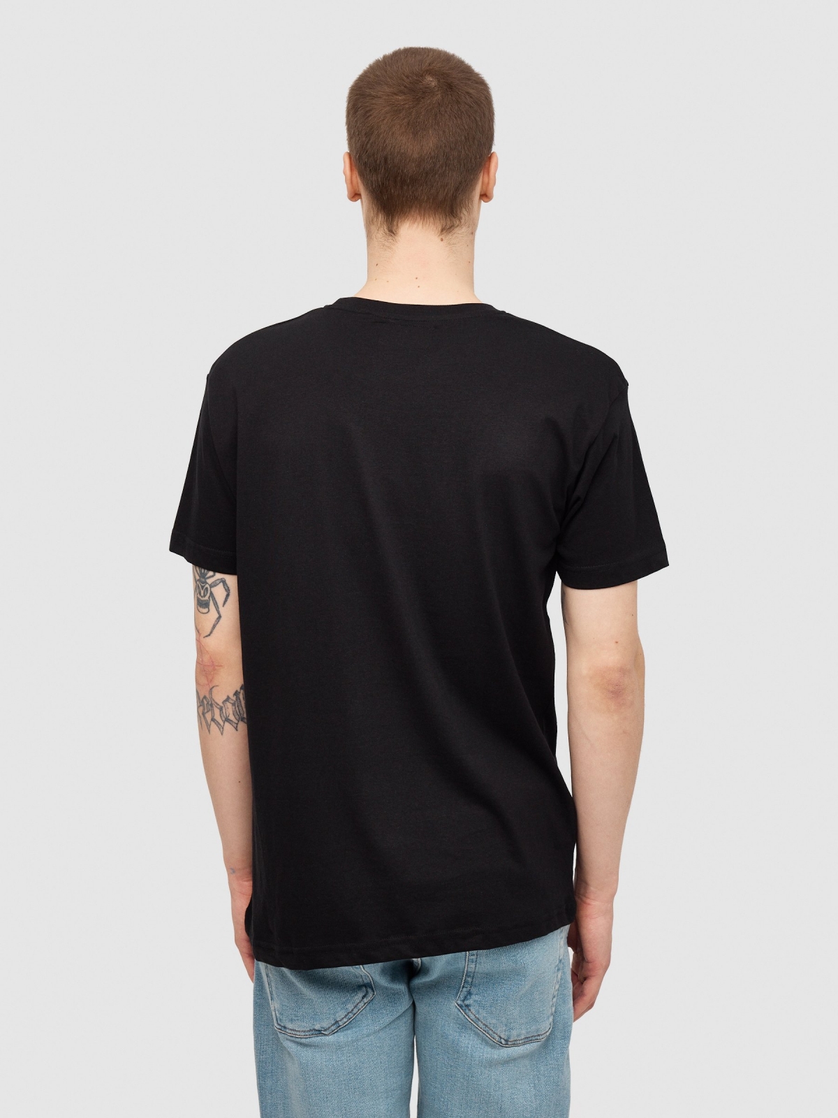 INSIDE urban T-shirt black middle back view