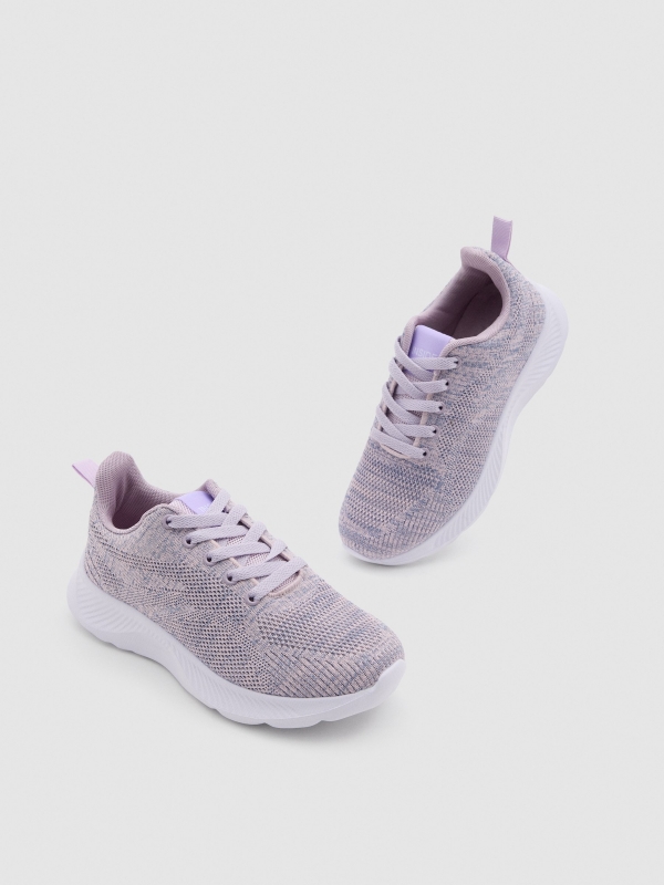 Deportiva running básica morado pastel vista detalle