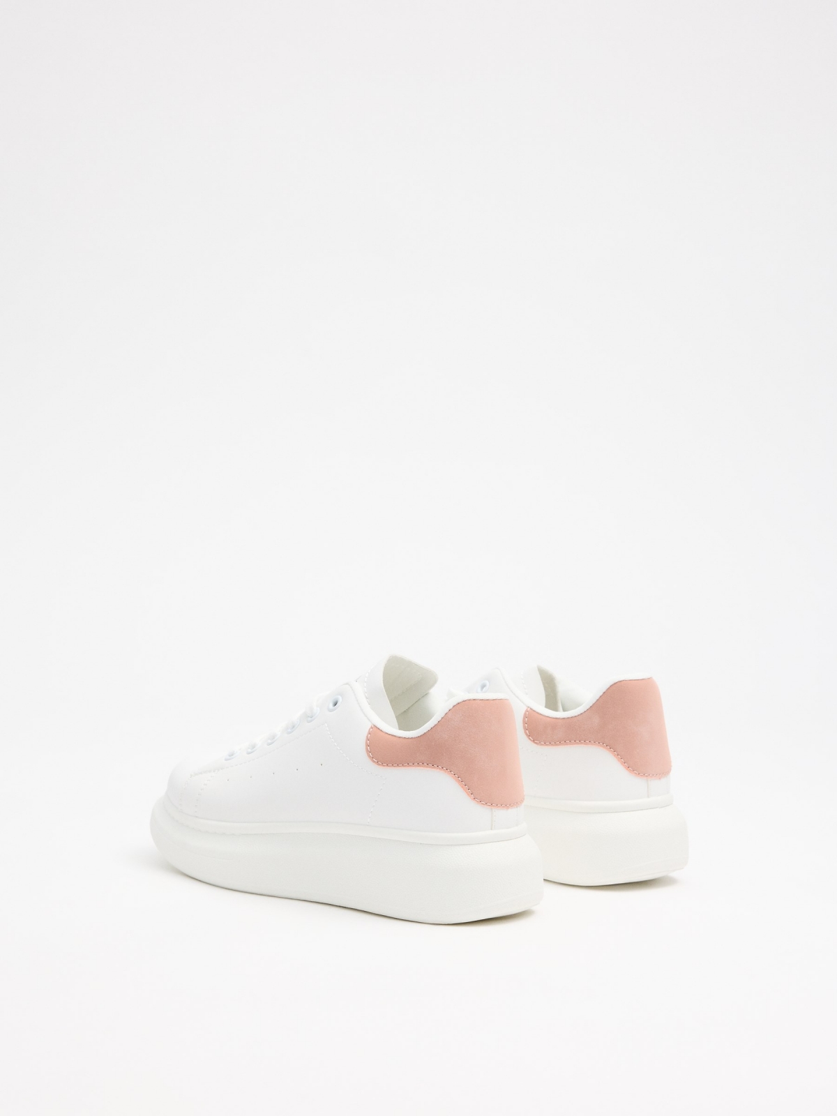 Basic platform trainer white 45º back view