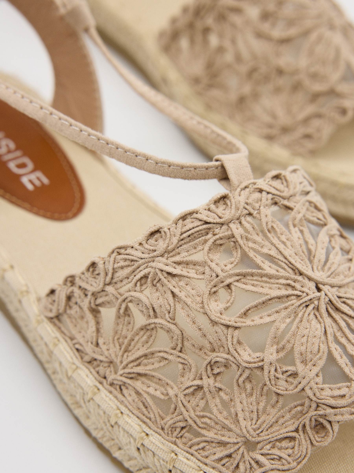 Sandalia crochet arena vista detalle