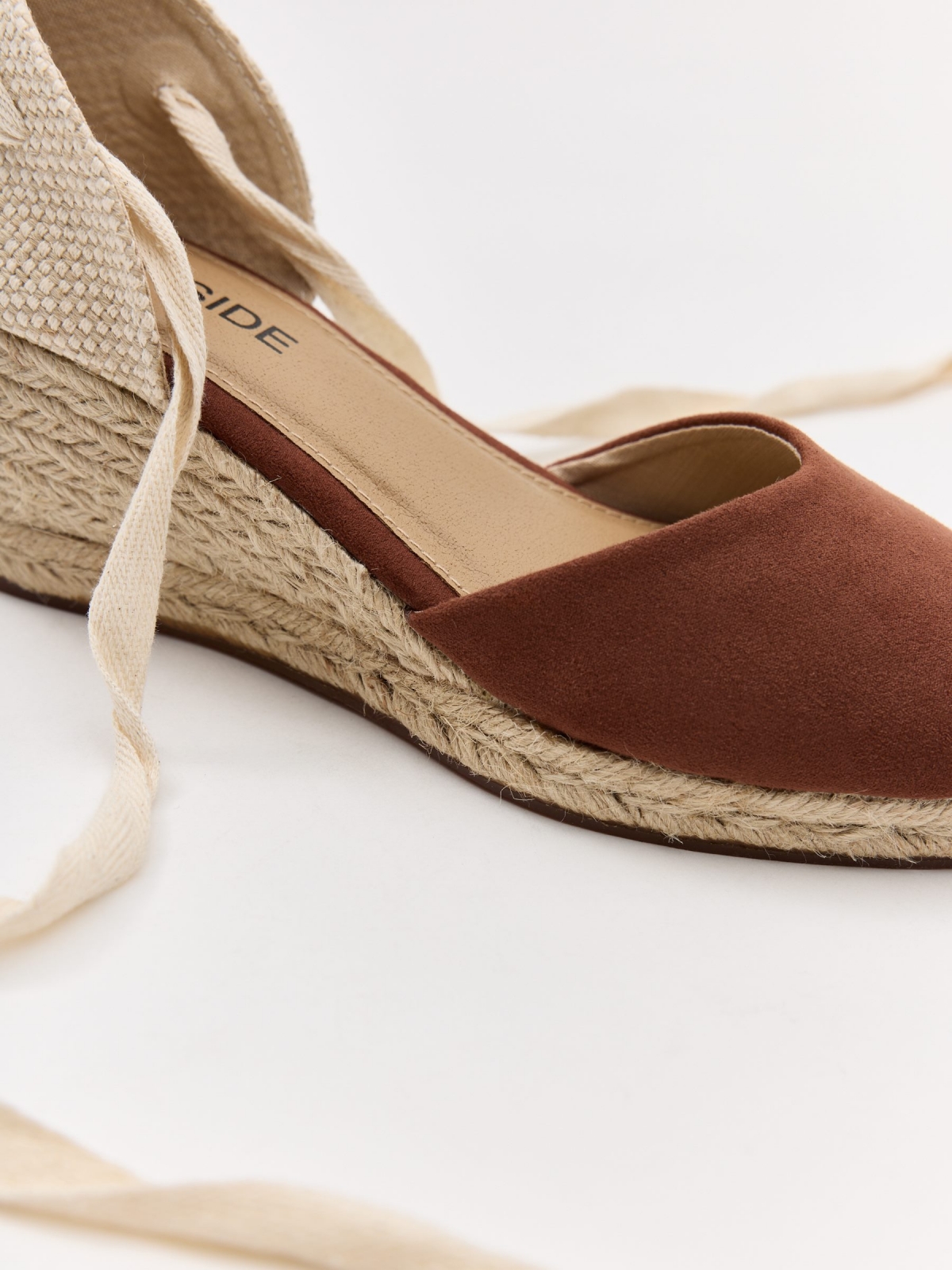 Wedge espadrille brown detail view