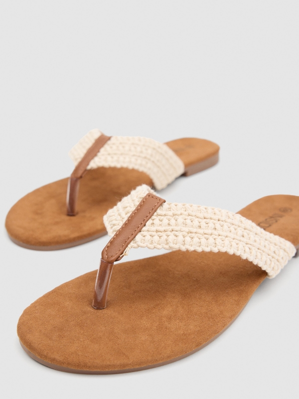 Brocade flat sandal off white detail view