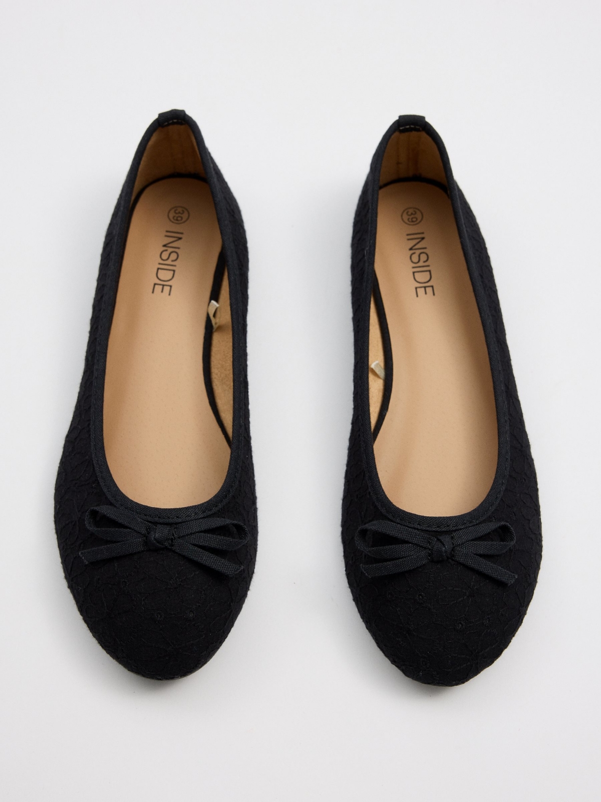 Embroidered ballerinas black zenithal view