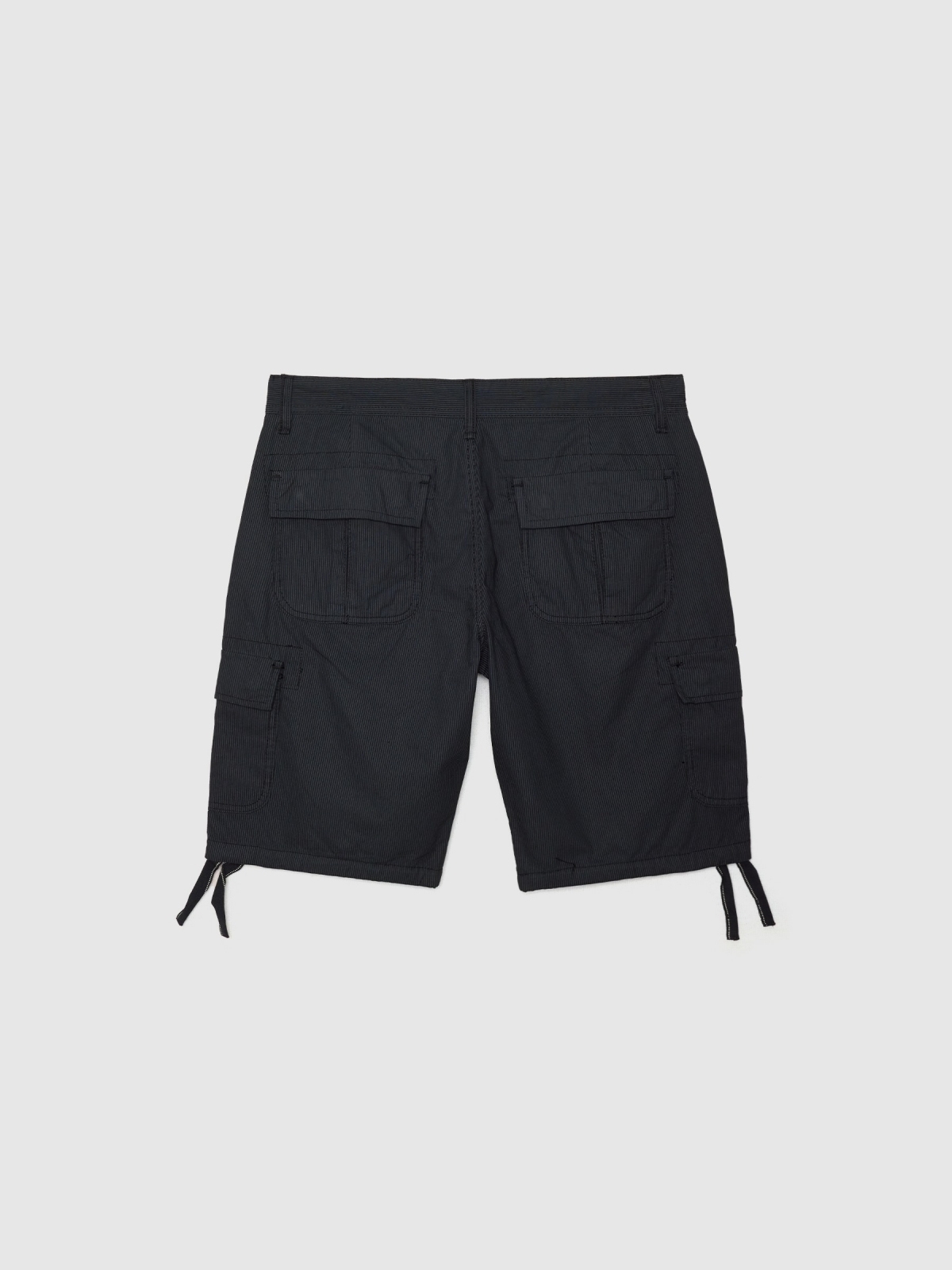 Striped cargo bermuda black detail view