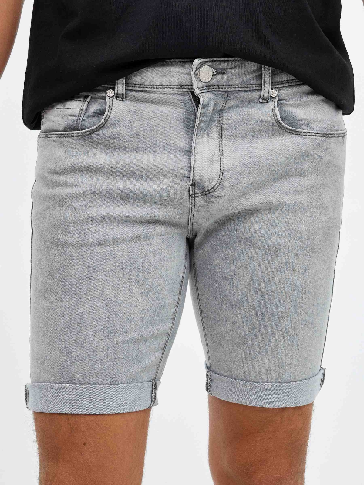 Bermudas denim cinza básico cinza claro vista detalhe