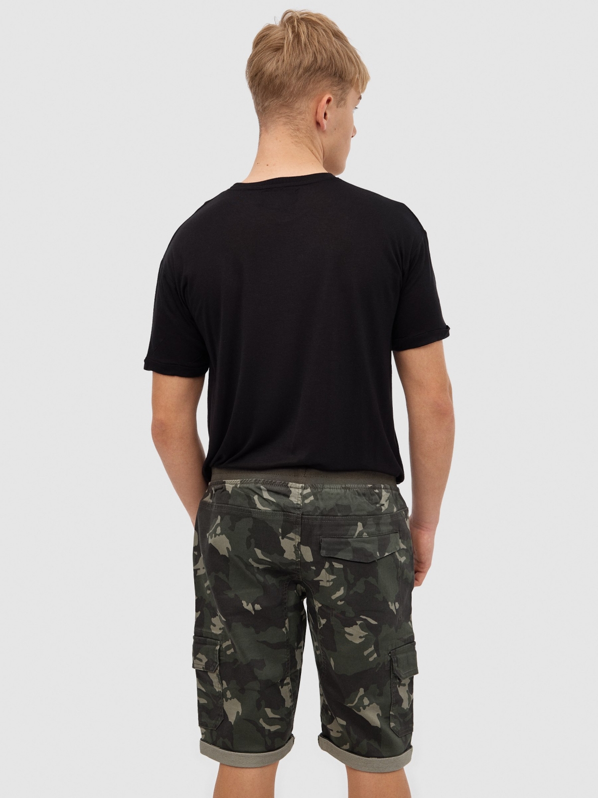 Camouflage cargo bermuda khaki middle back view