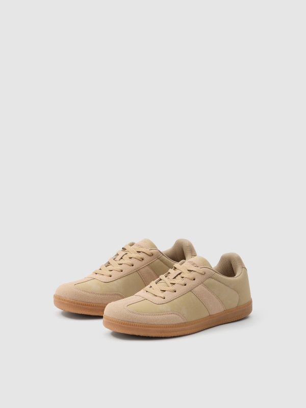 One-colour retro sneaker sand 45º front view