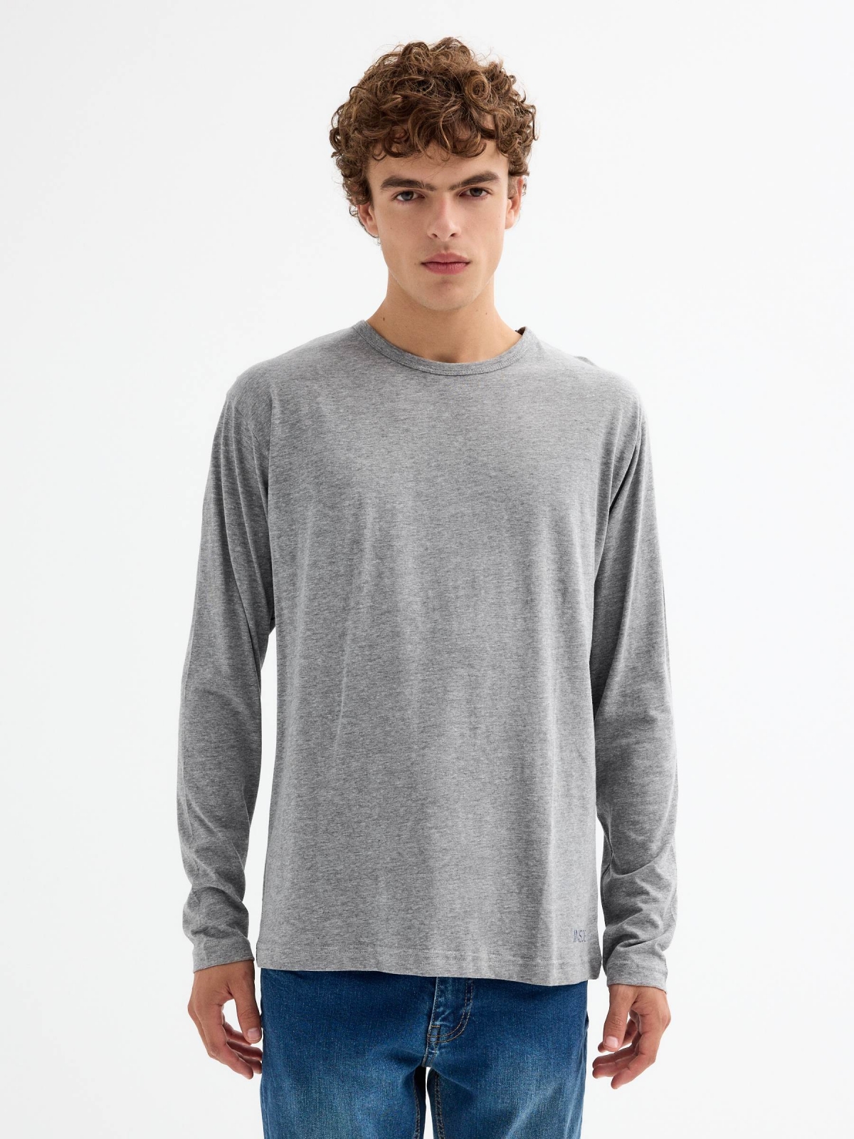 Basic long sleeve t-shirt melange grey middle front view