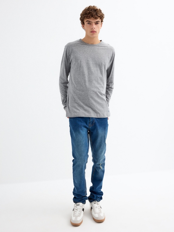 Basic long sleeve t-shirt melange grey front view