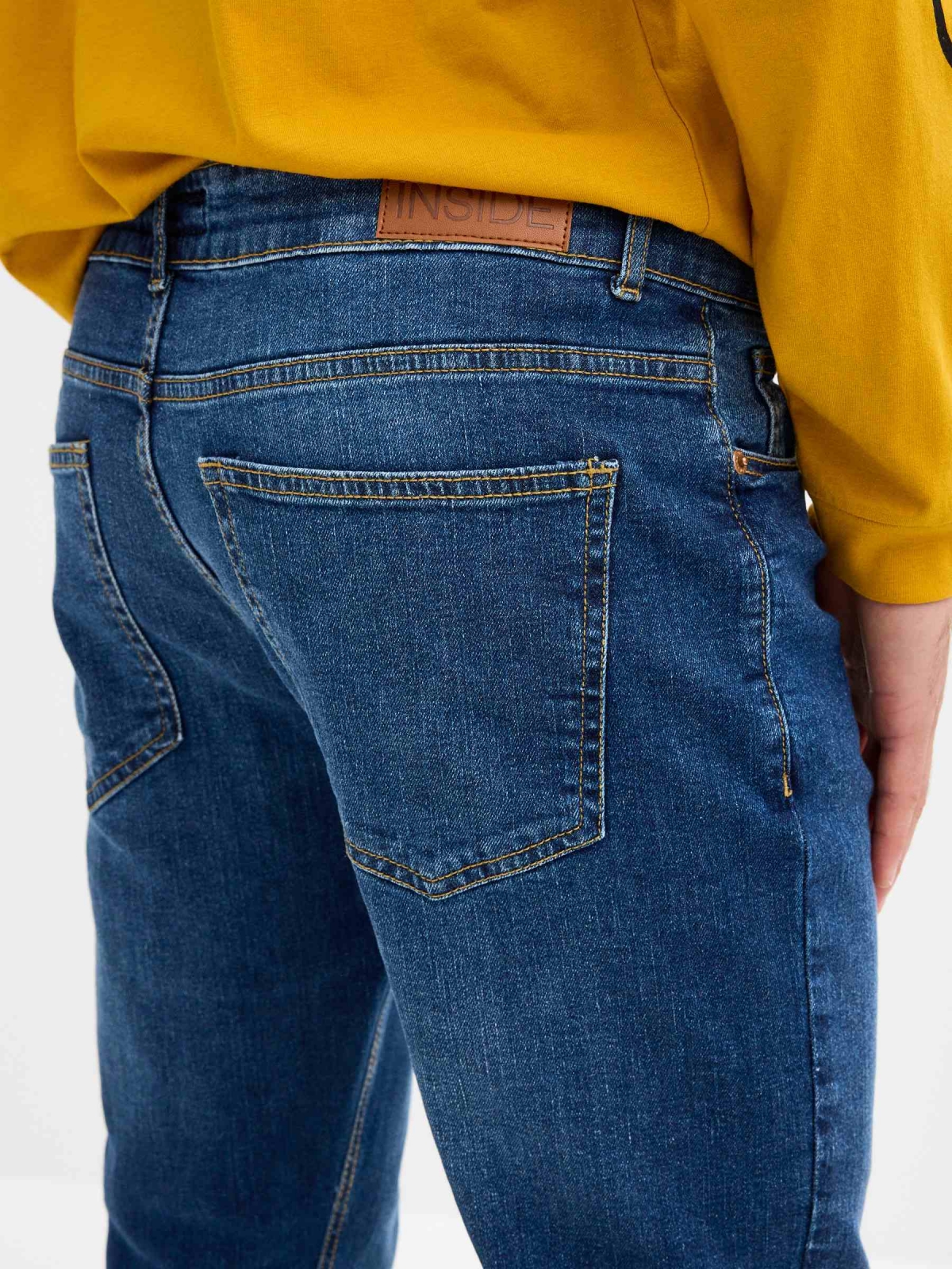 Regular basic jeans blue detail view