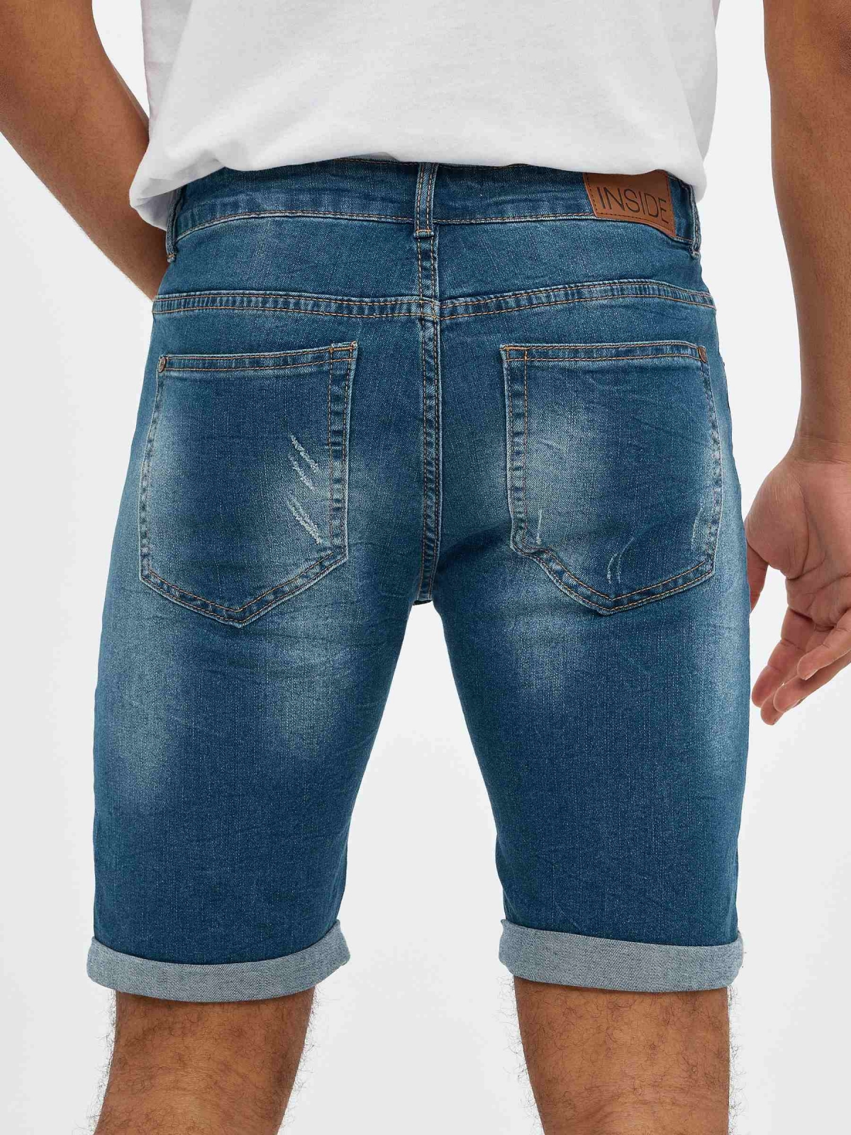 Bermuda denim efecto lavado azul vista detalle