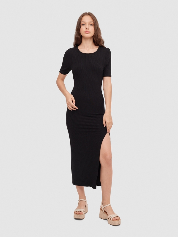 Vestido midi com nervuras preto vista meia frontal