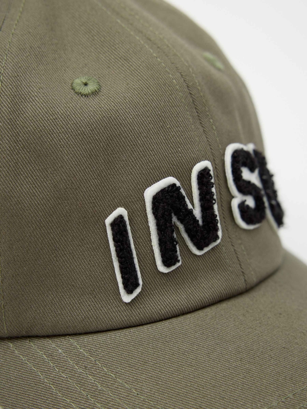 Gorra baseball INSD kaki vista detalle