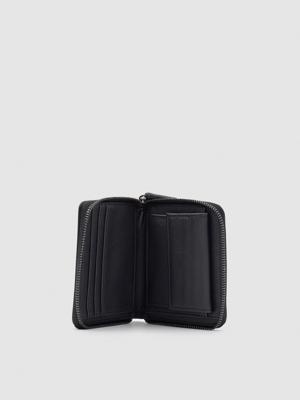 Zipper wallet with leather effect black 45º side view