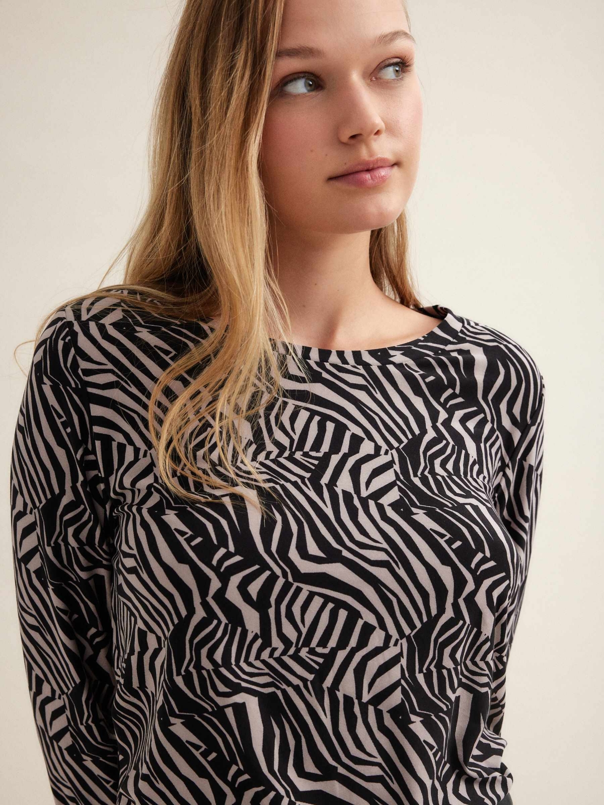  Fluid animal print t-shirt black