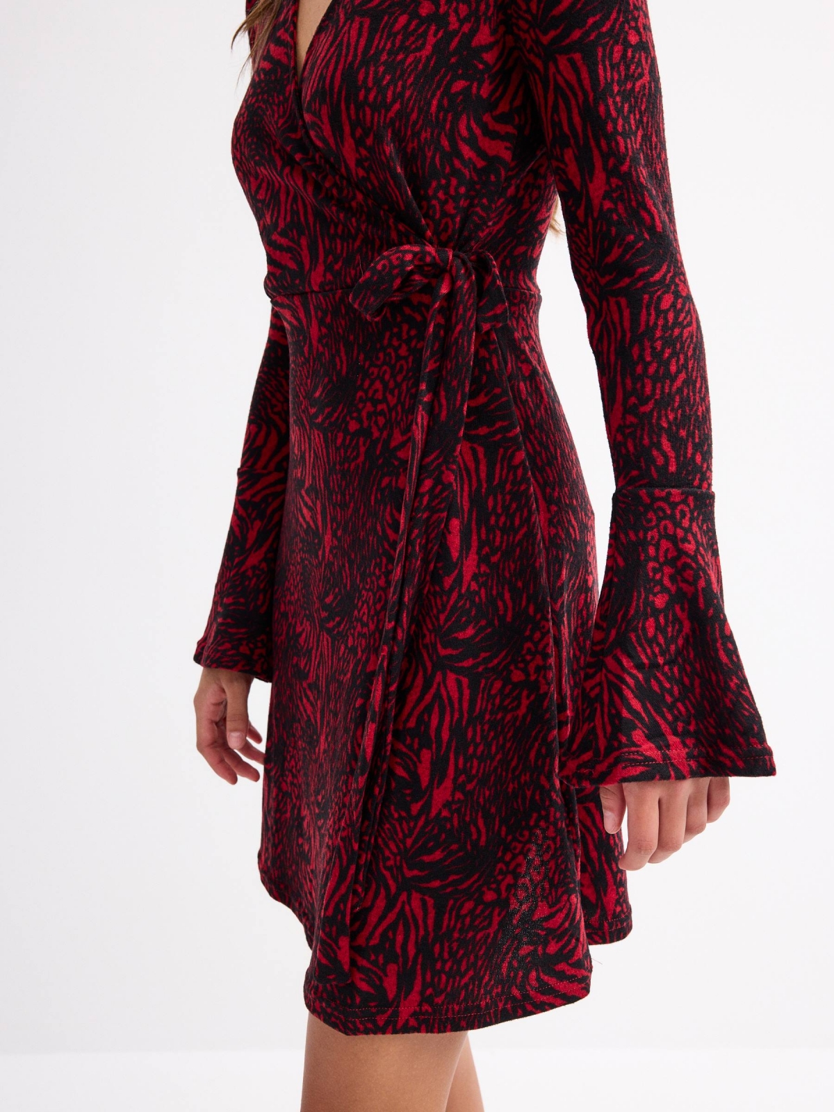 Animal print mini dress with bell sleeves red detail view