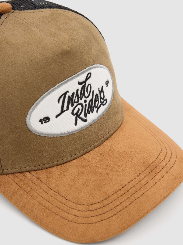 Brown trucker cap brown detail view