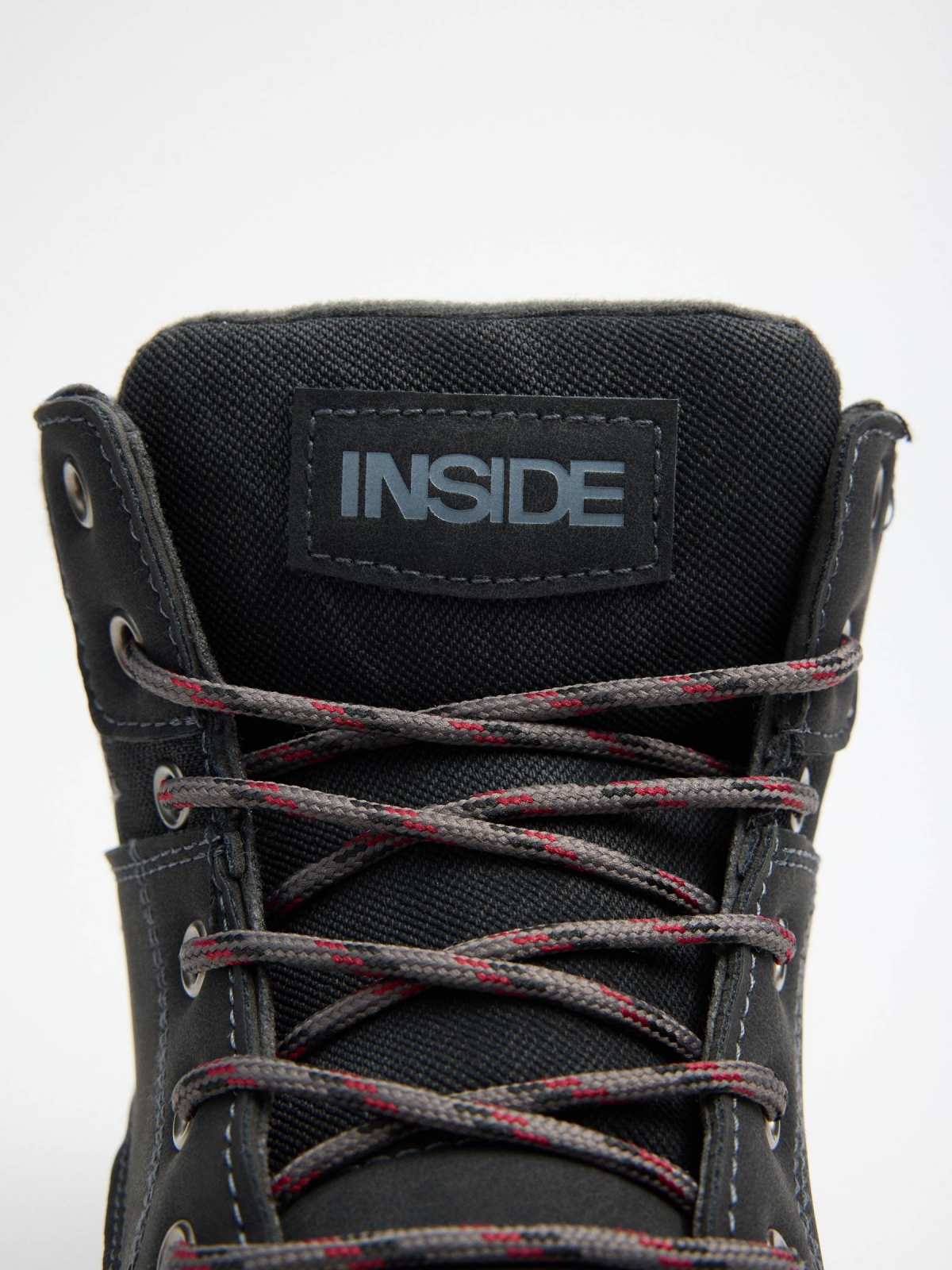 Mountaineer boot leather effect black detail view