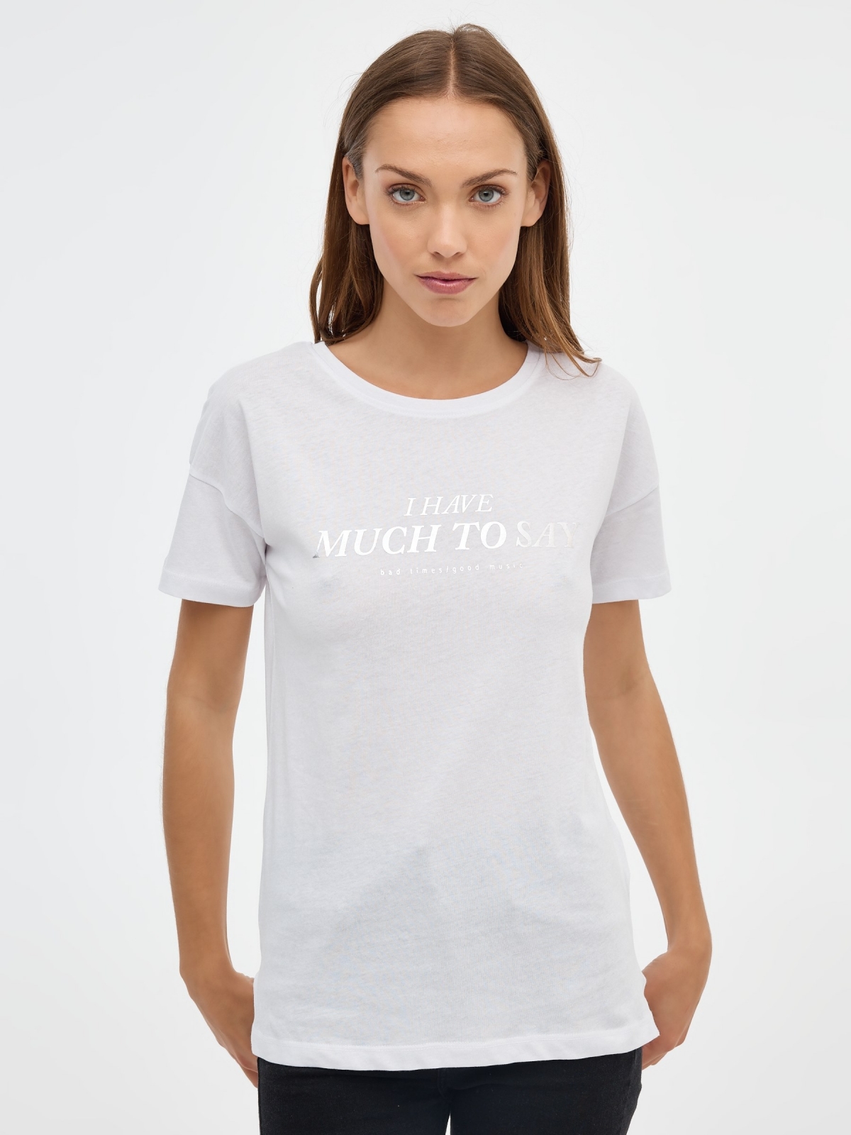 Camiseta Much to Say blanco vista media frontal