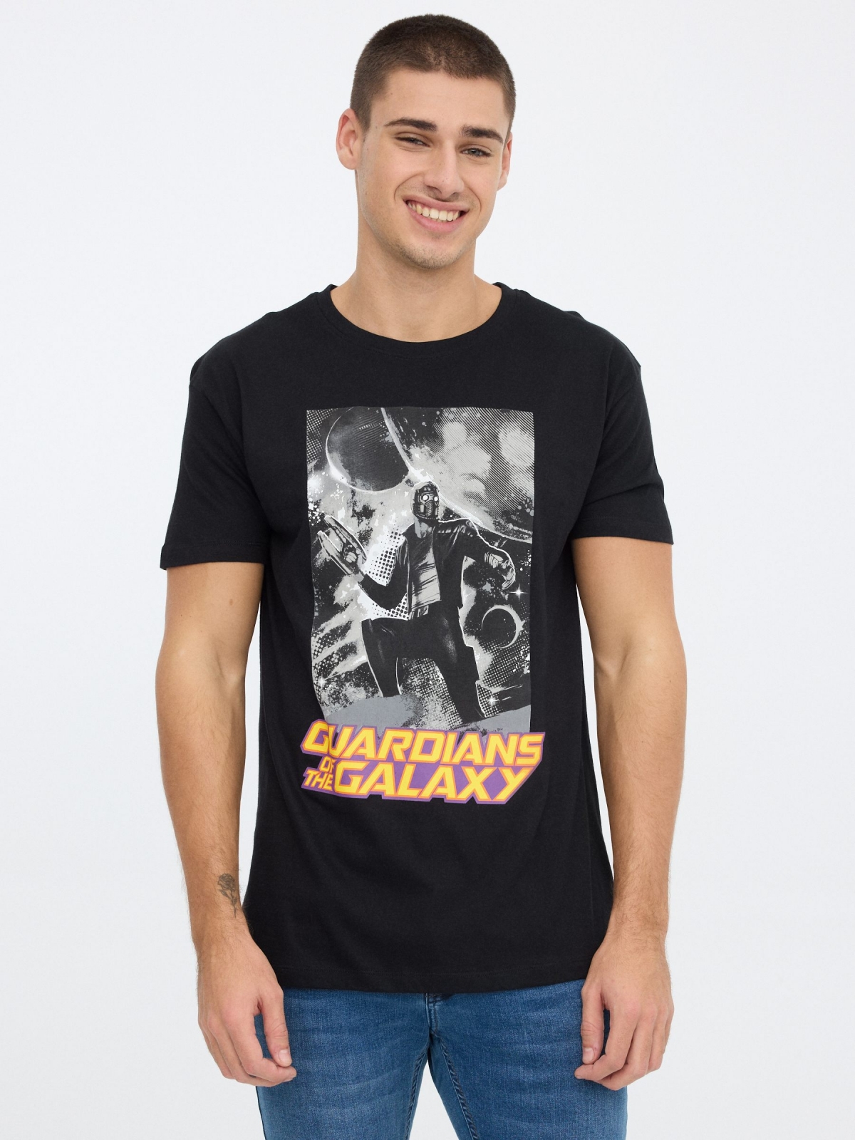 Camiseta Guardiães da Galáxia preto vista meia frontal