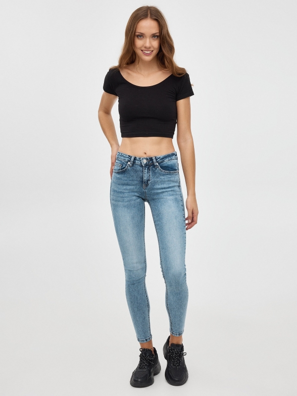 Mid rise skinny jeans blue front view