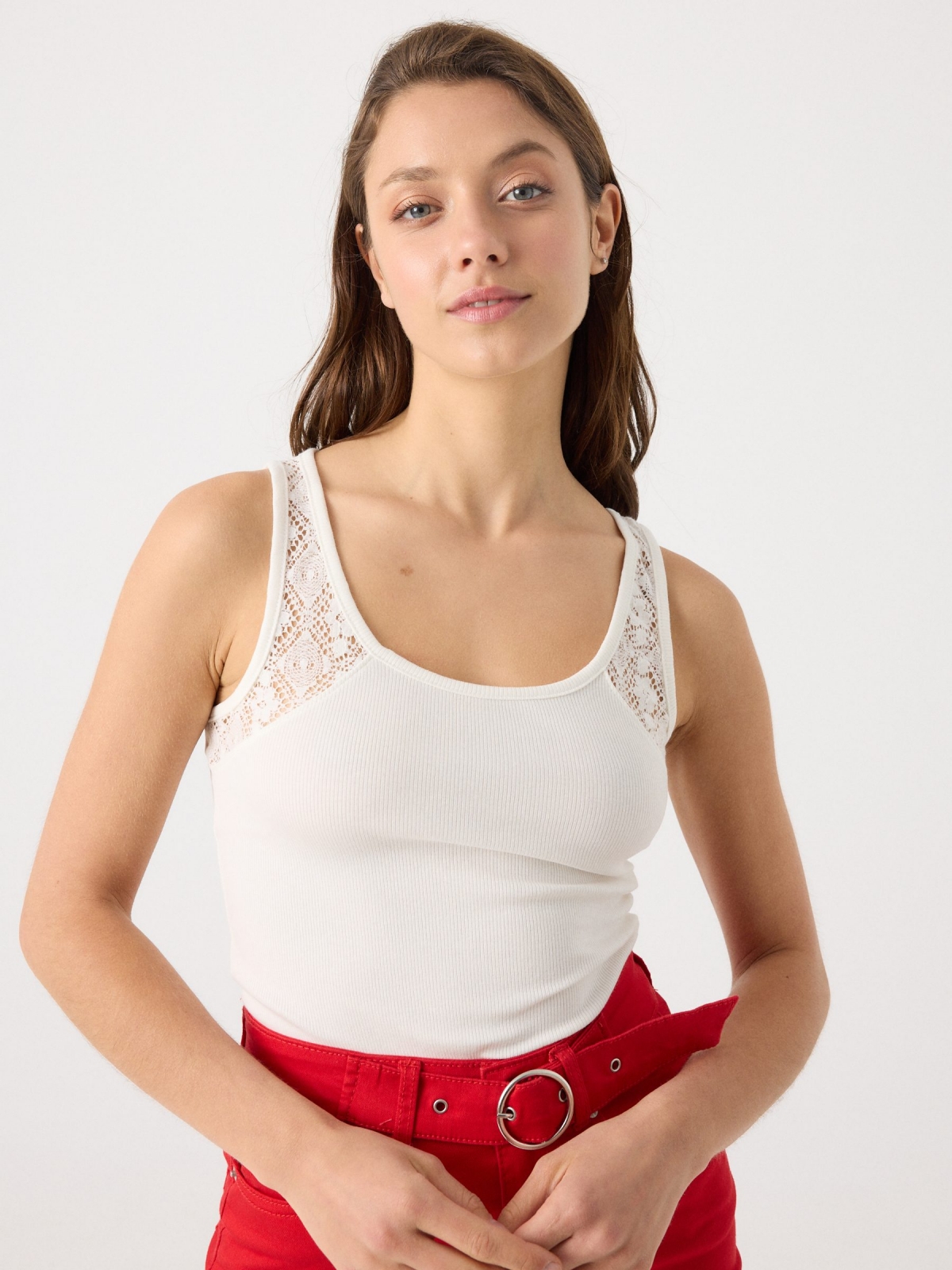 Top regata com renda branco vista meia frontal