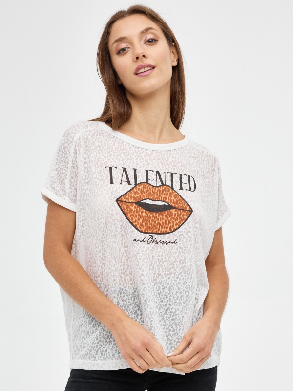 Camiseta Talented blanco roto vista media frontal