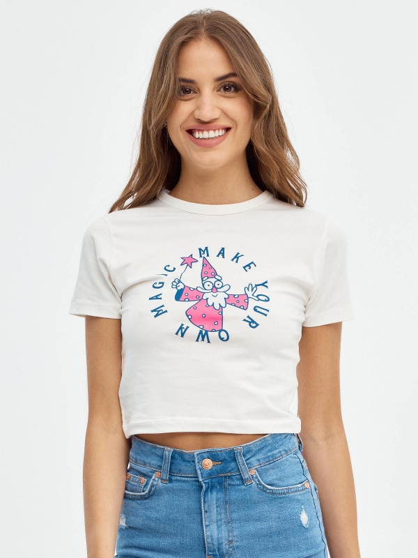 Camiseta crop Magic blanco roto vista media frontal