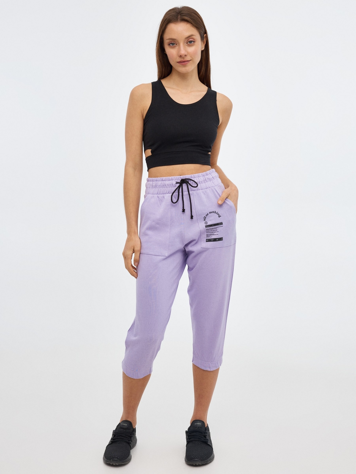 Pantalón jogger capri malva vista general frontal