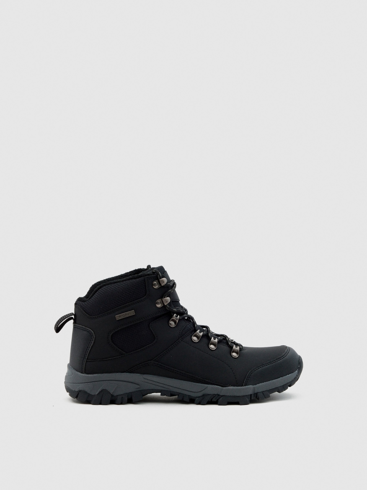 Bota de alpinismo para homem preto