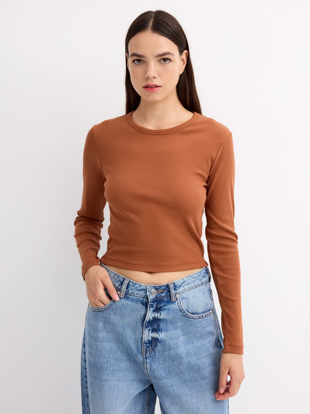 Basic crop slim t-shirt