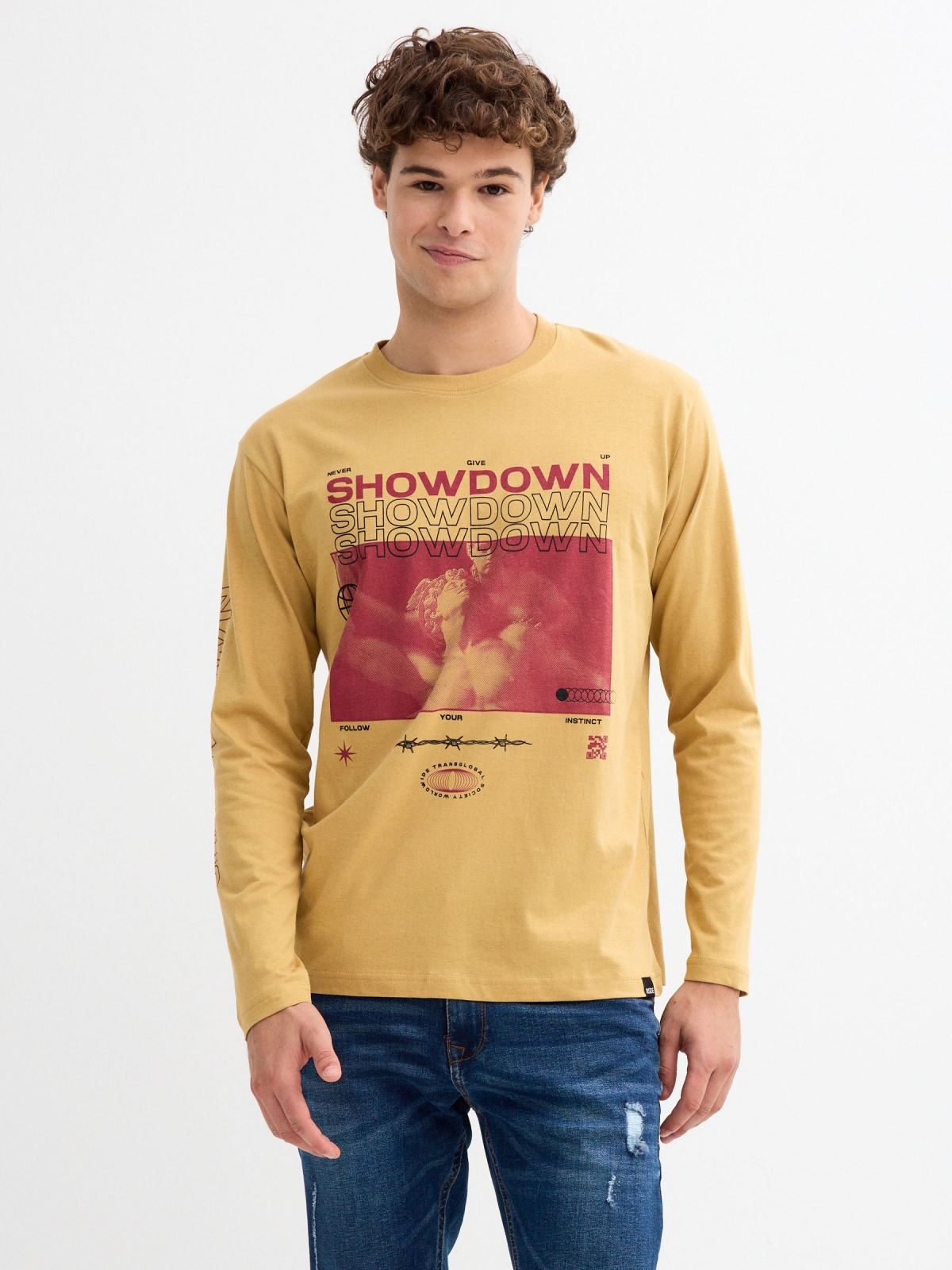 Camiseta Showdown marrón tierra vista media frontal