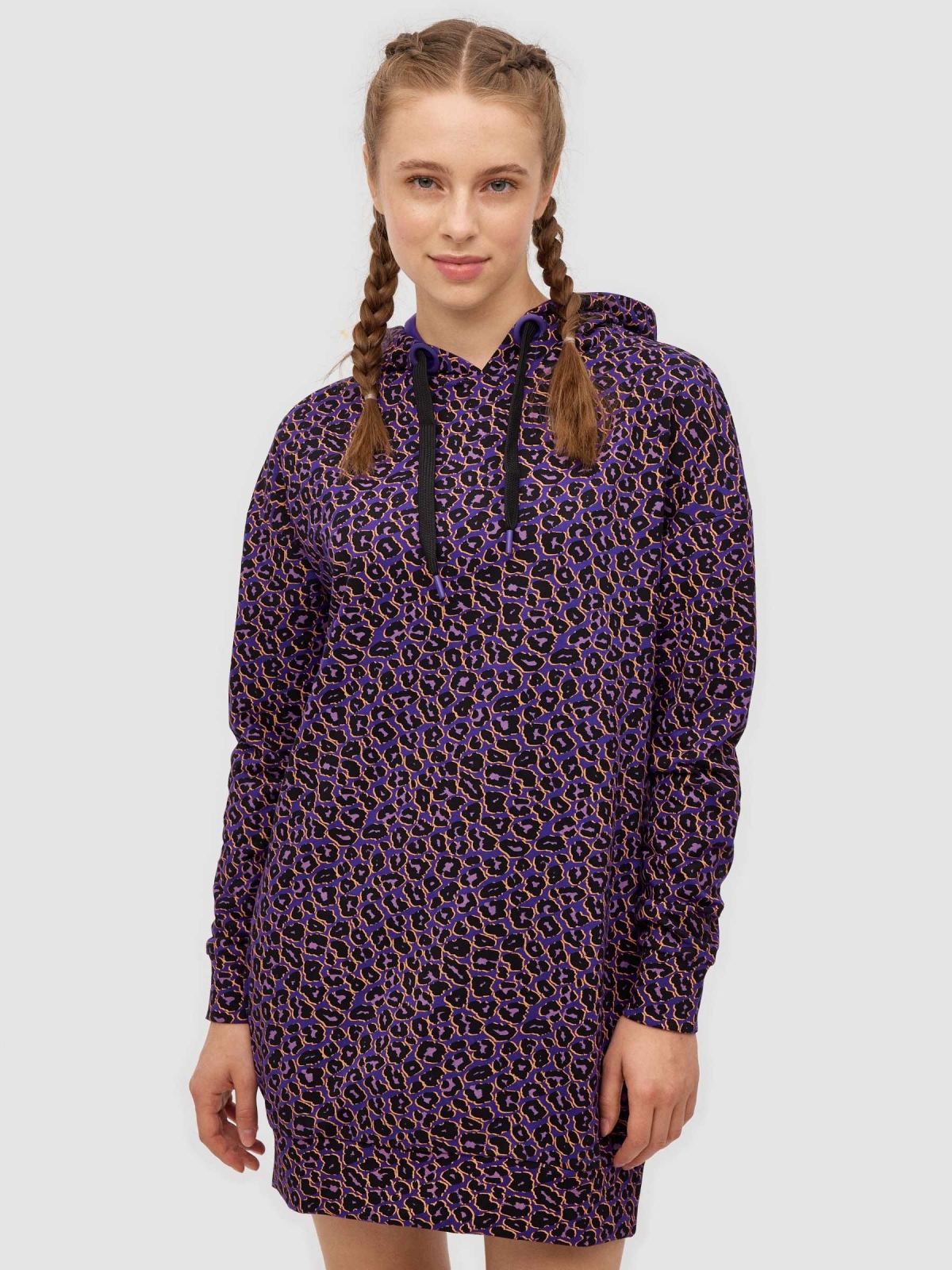 Sweatshirt long fit com animal print violeta vista meia frontal